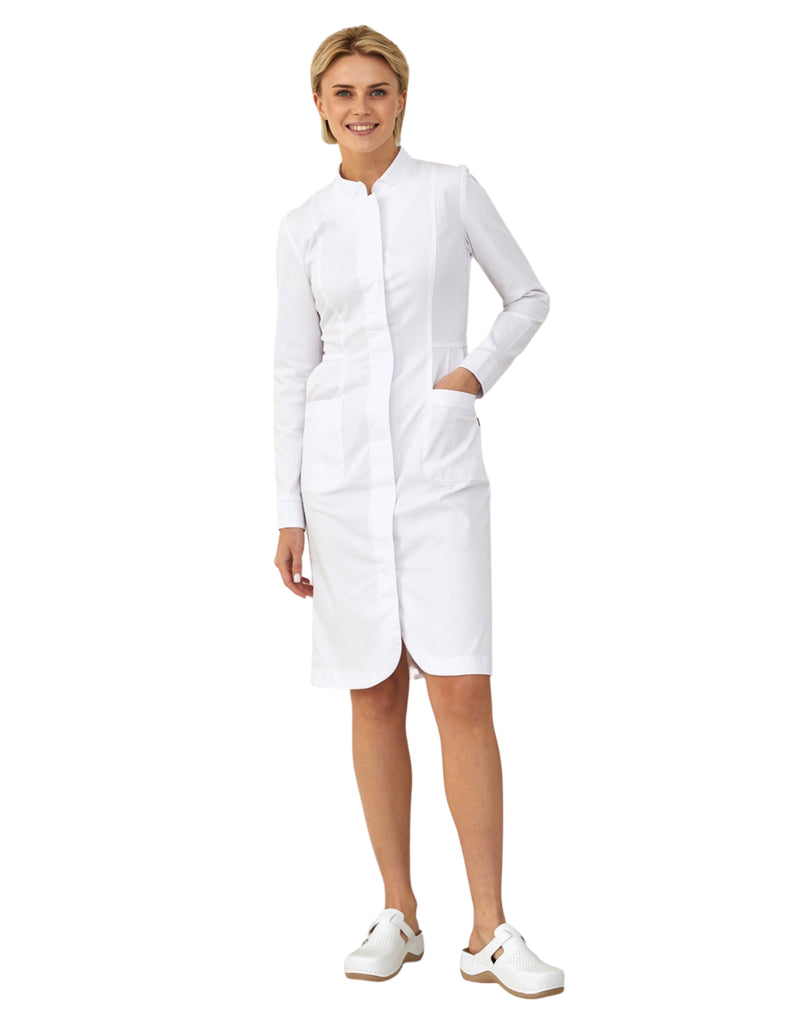 Treat in Style Scrubs Women's Elegant Lab Coat White | scrub-supply.com