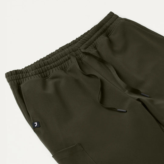 Jaanuu Scrubs Men's Rhodes Everyday Straight-Leg Scrub Pant Deep Olive | scrub-supply.com