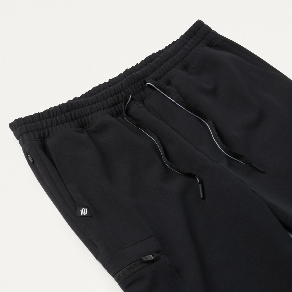 Jaanuu Scrubs Men's Osmo 8-Pocket Scrub Jogger Black | scrub-supply.com