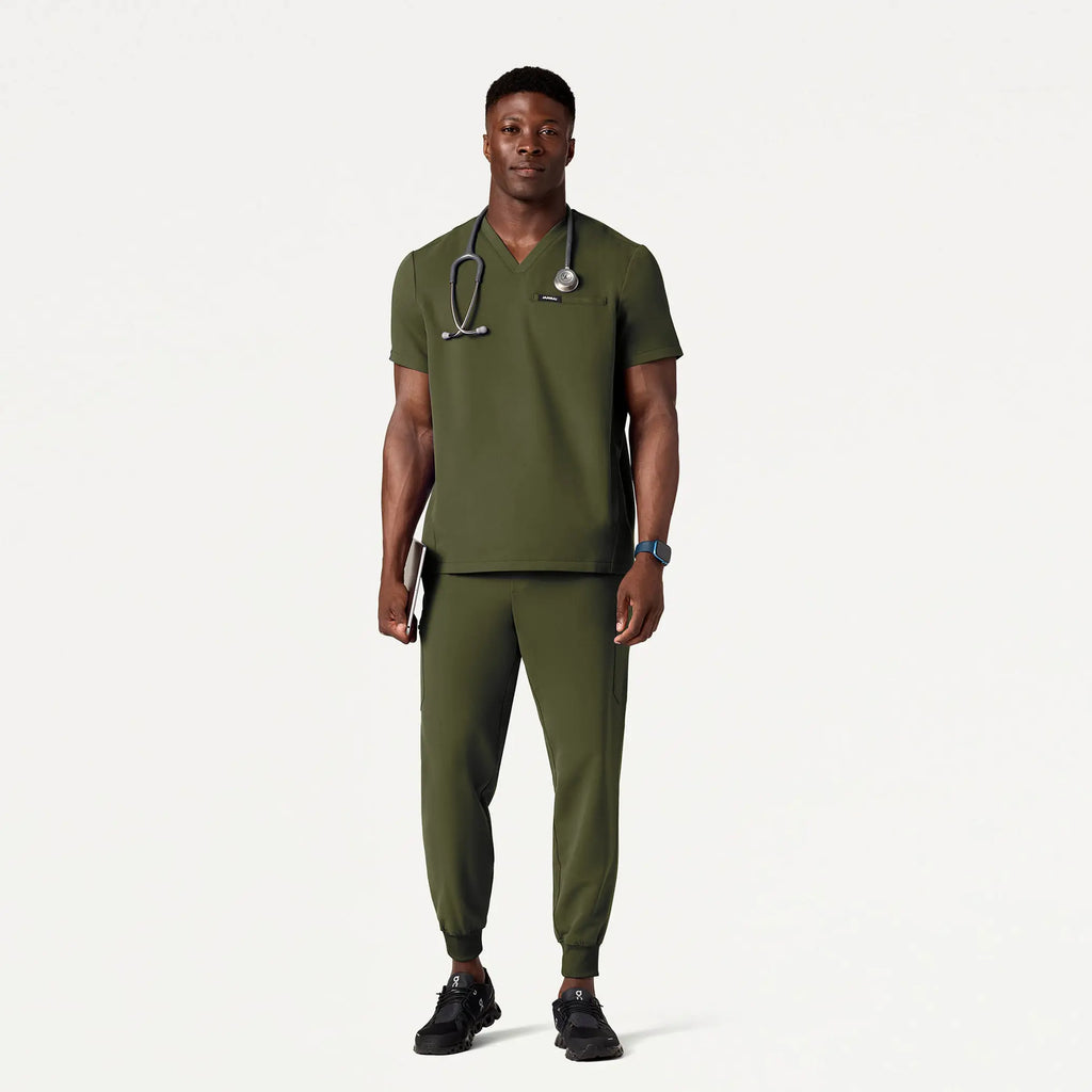 Jaanuu Scrubs Men's Osmo 8-Pocket Scrub Jogger Olive | scrub-supply.com