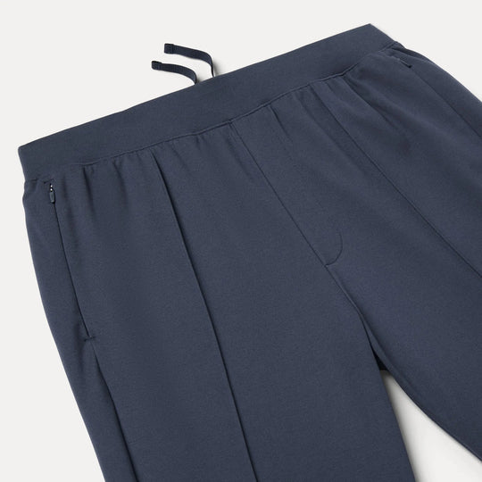 Jaanuu Scrubs Men's Rowan Slim ULTRAsoft Scrub Jogger Carbon Gray | scrub-supply.com