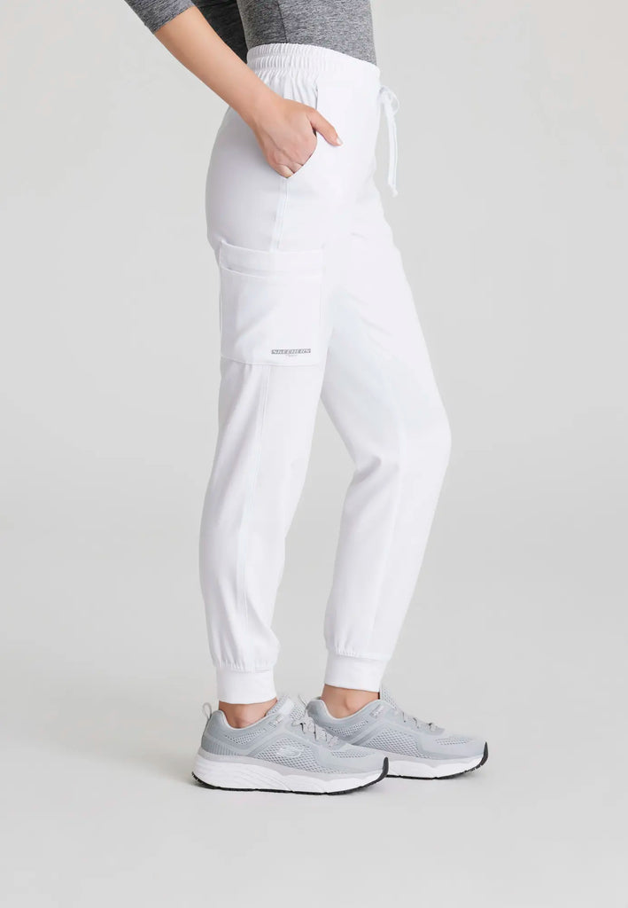 Barco Scrubs Women's Theory Jogger White | scrub-supply.com