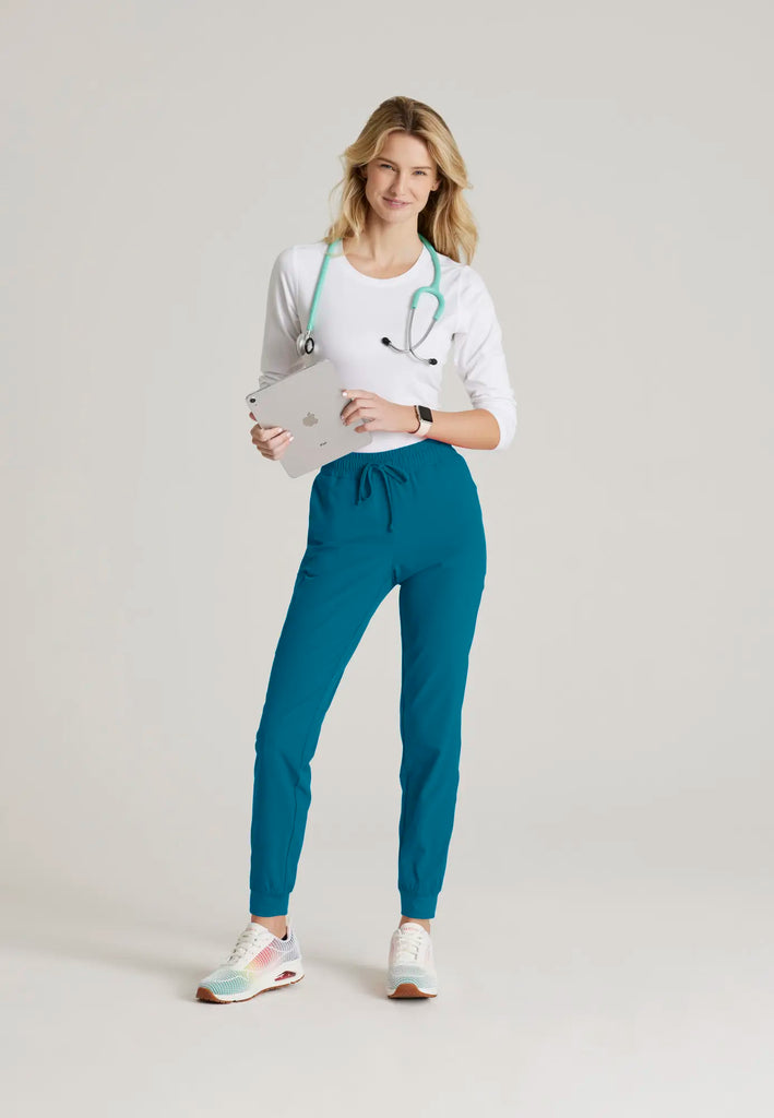 Barco Scrubs Women's Theory Jogger Bahama | scrub-supply.com