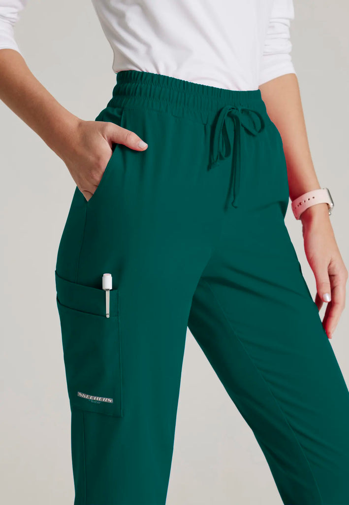 Barco Scrubs Women's Theory Jogger Hunter Green | scrub-supply.com