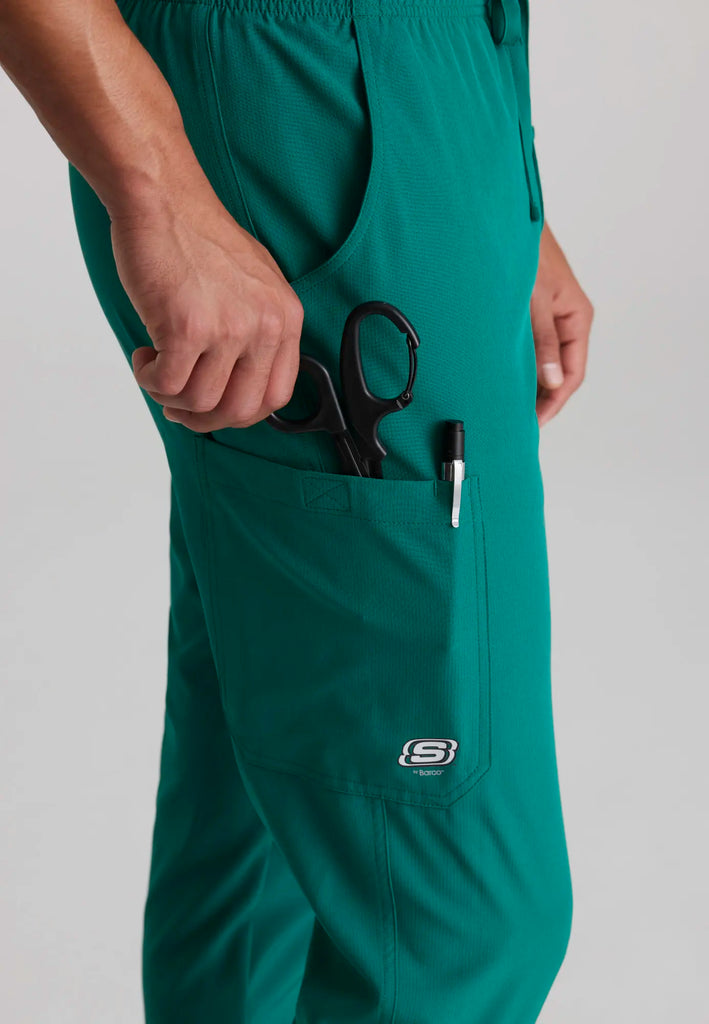 Barco Scrubs Men's Structure Jogger Hunter Green | scrub-supply.com