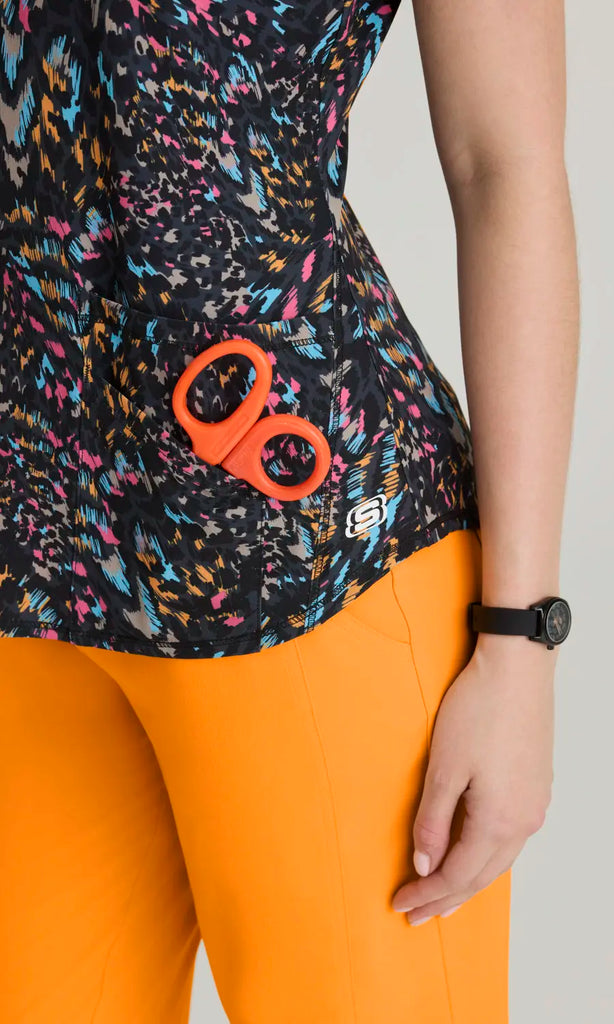 Skechers by Barco Scrubs Women's Essence Top Animal Wonders | scrub-supply.com