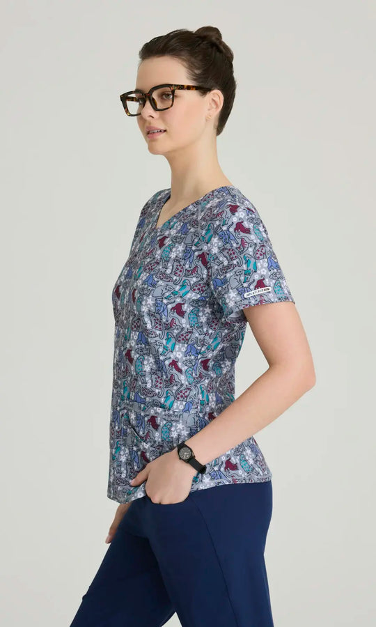 Skechers by Barco Scrubs Women's Essence Top Perr Pattern | scrub-supply.com