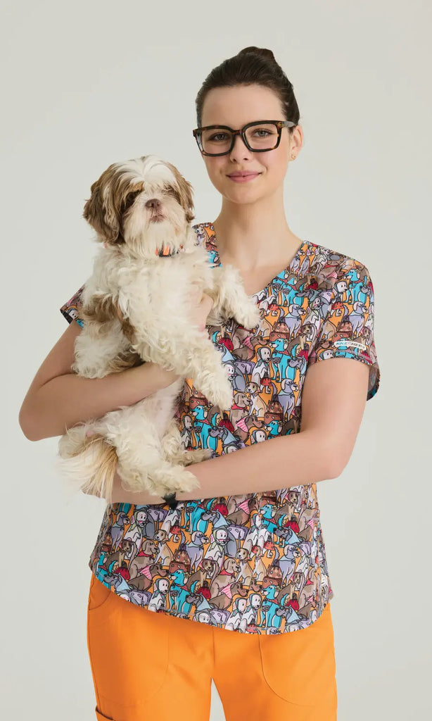 Skechers by Barco Scrubs Women's Essence Top Travel Retrievers | scrub-supply.com