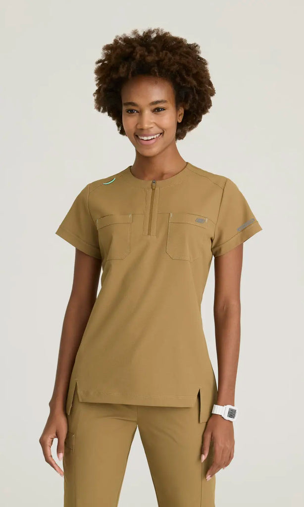 Skechers by Barco Scrubs Women's Trek Tuck-In Top Duffle | scrub-supply.com