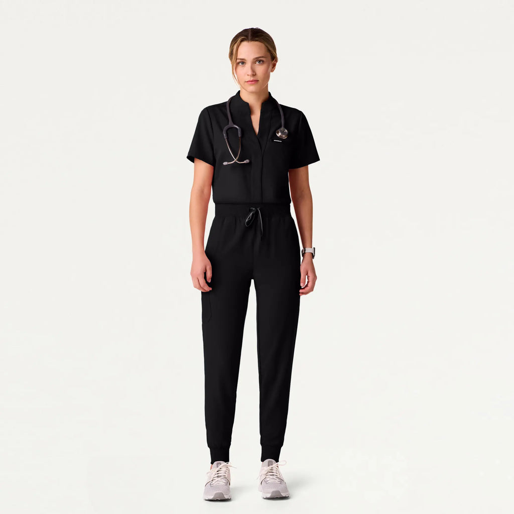 Jaanuu Scrubs Women's Serin Slim 1-Pocket Scrub Top Black | scrub-supply.com