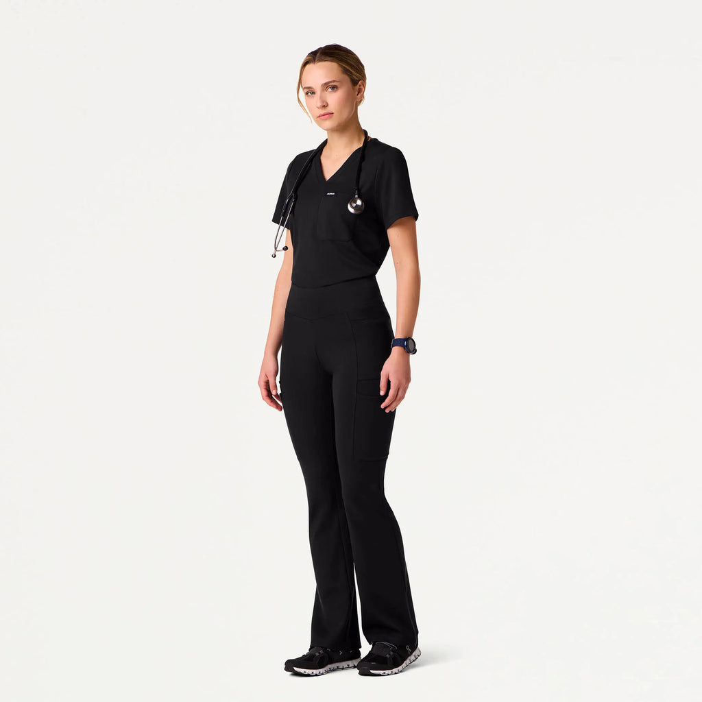 Jaanuu Scrubs Women's Perri ULTRAsoft Yoga Scrub Pant Black | scrub-supply.com