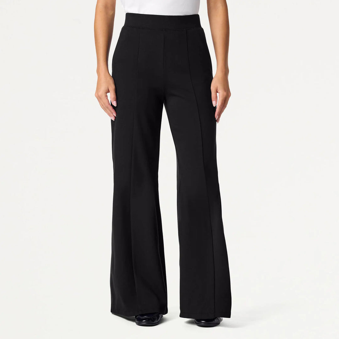 Jaanuu Scrubs Women's Josie Wide-Leg Scrub Pant Black | scrub-supply.com