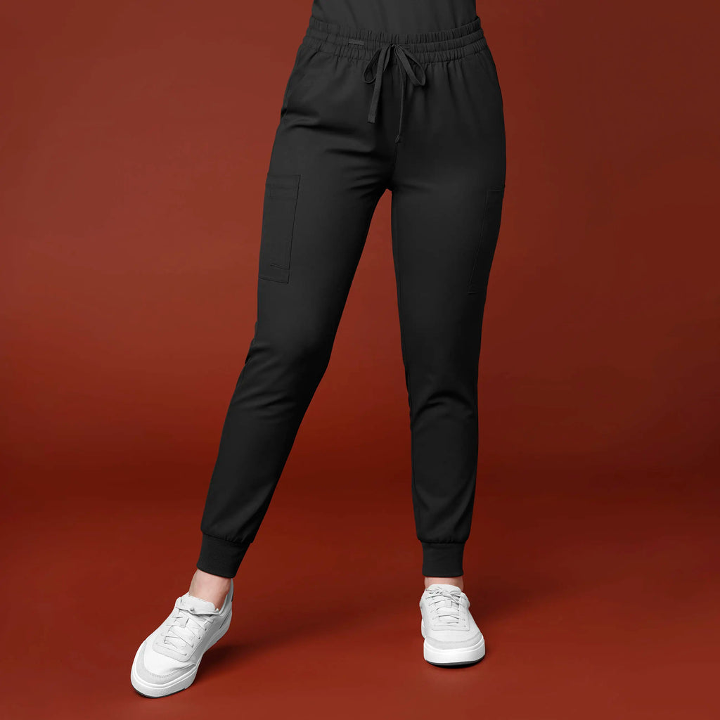 Wink Scrubs Women's Thrive Cargo Jogger Scrub Pant Black | scrub-supply.com