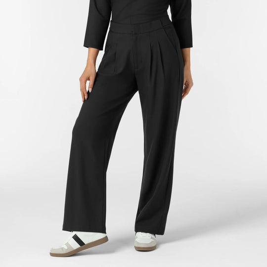 Wink Scrubs Women's Pleated Wide Leg Scrub Trouser Black | scrub-supply.com
