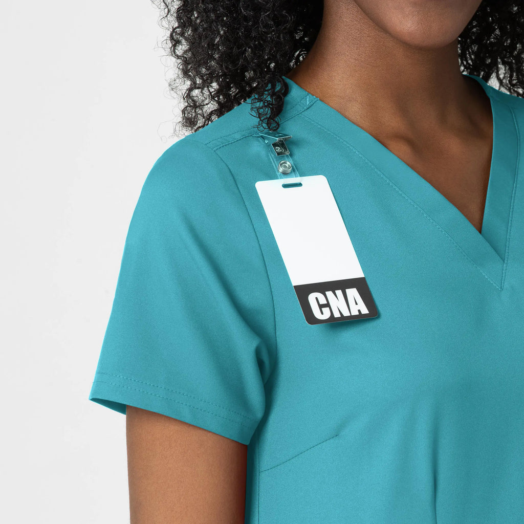 Wink Scrubs Women's Fitted 3-Pocket V-Neck Scrub Top Teal | scrub-supply.com