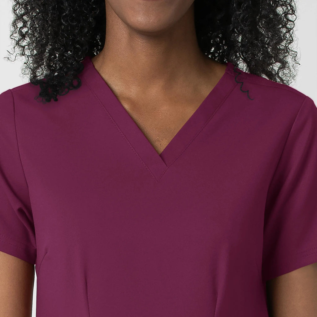 Wink Scrubs Women's Fitted 3-Pocket V-Neck Scrub Top Wine | scrub-supply.com