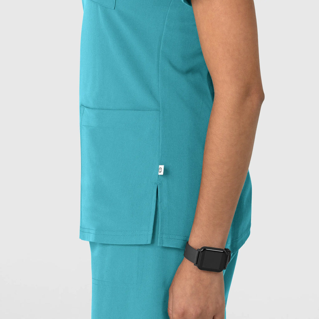 Wink Scrubs Women's Nova Flex-n-Reach V-Neck Scrub Top Teal | scrub-supply.com