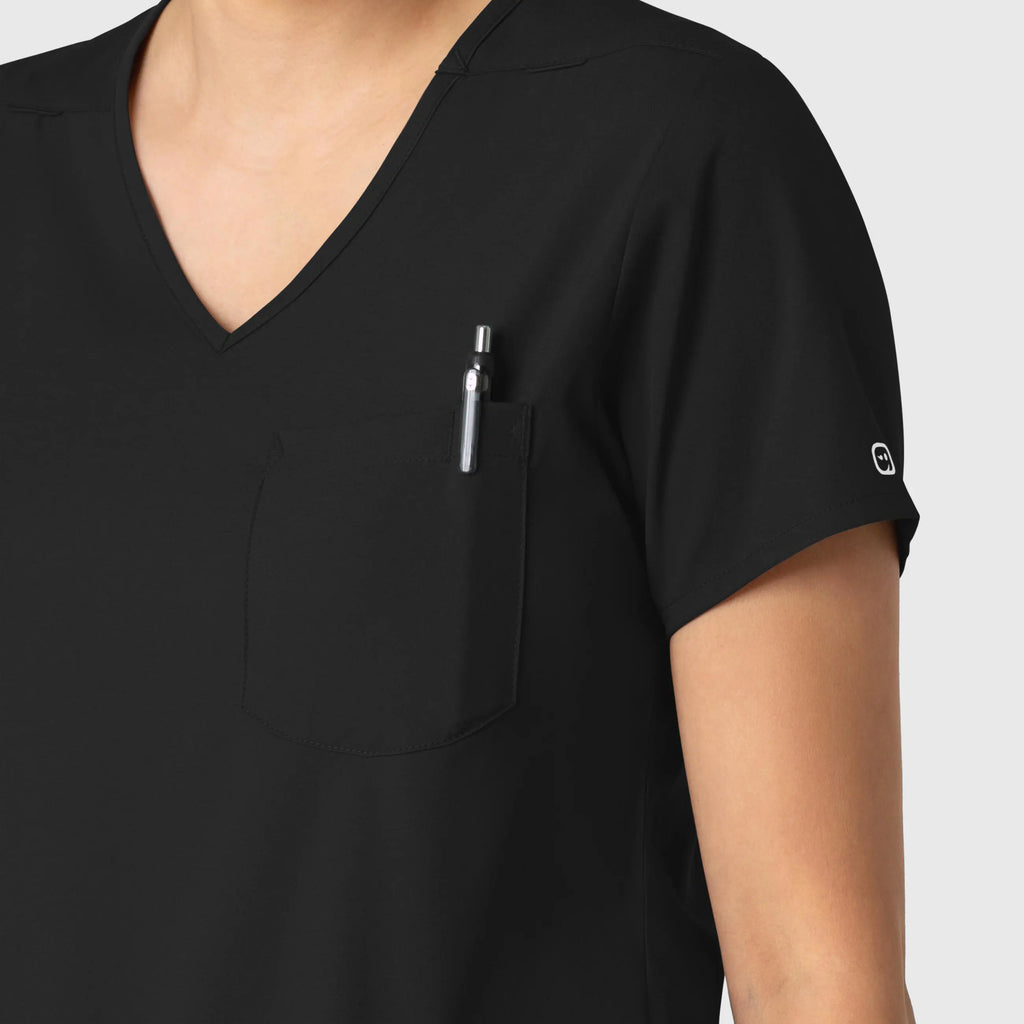 Wink Scrubs Women's Tuck-In Scrub Top Black | scrub-supply.com