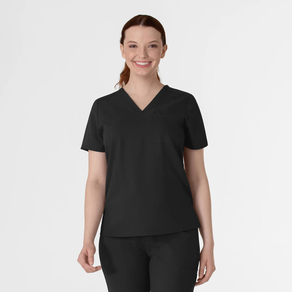 Wink Scrubs Women's Thrive V-Neck Tuck-In Scrub Top Black | scrub-supply.com