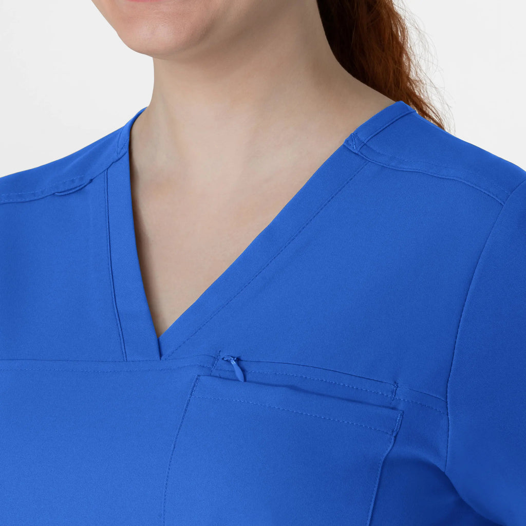 Wink Scrubs Women's Thrive V-Neck Tuck-In Scrub Top Royal Blue | scrub-supply.com