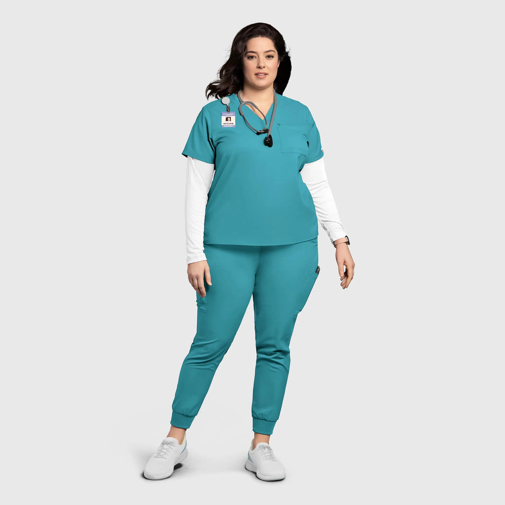 Wink Scrubs Women's Thrive V-Neck Tuck-In Scrub Top Teal | scrub-supply.com