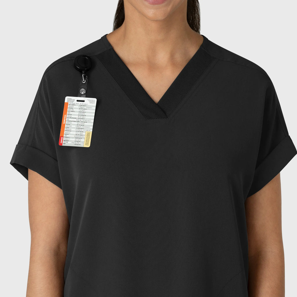 Wink Scrubs Women's Drop Shoulder Boxy Scrub Top Black | scrub-supply.com