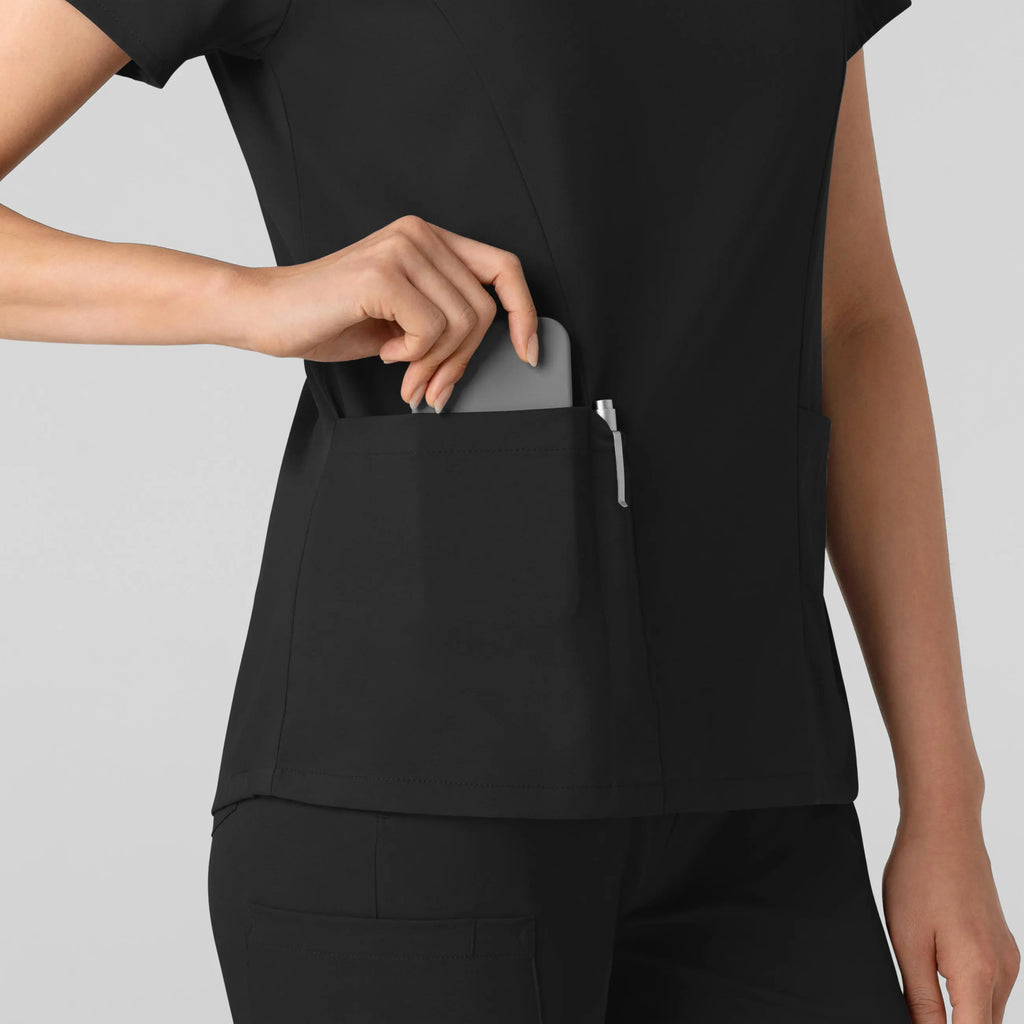 Wink Scrubs Women's 2-Pocket V-Neck Scrub Top Black | scrub-supply.com