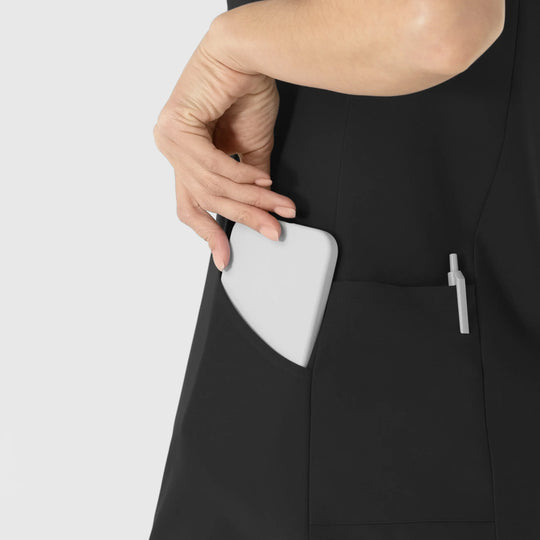 Wink Scrubs Women's V-Neck Scrub Top Black | scrub-supply.com
