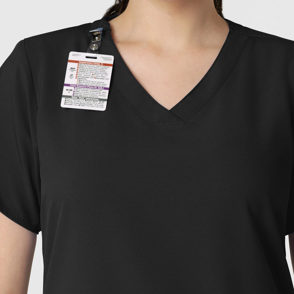 Wink Scrubs Women's Basic V-Neck Scrub Top Black | scrub-supply.com