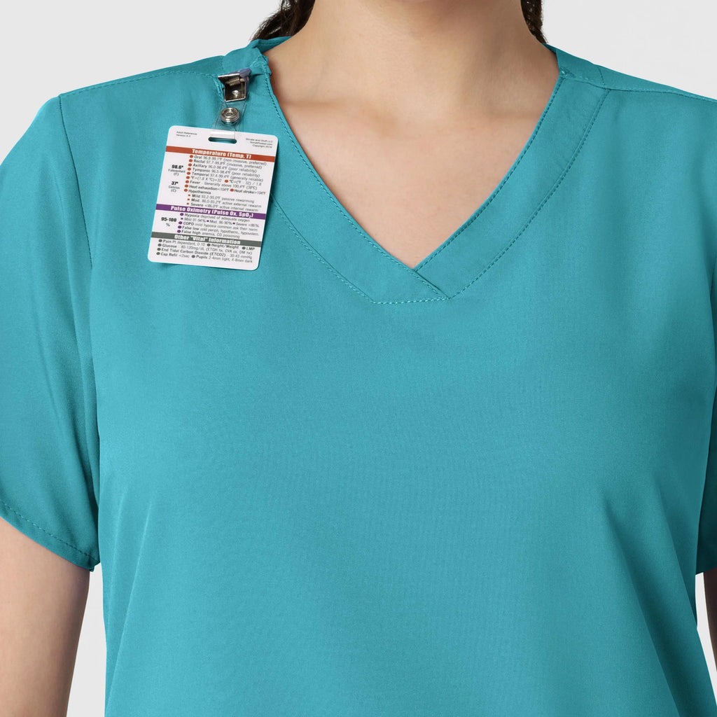 Wink Scrubs Women's Basic V-Neck Scrub Top Teal | scrub-supply.com