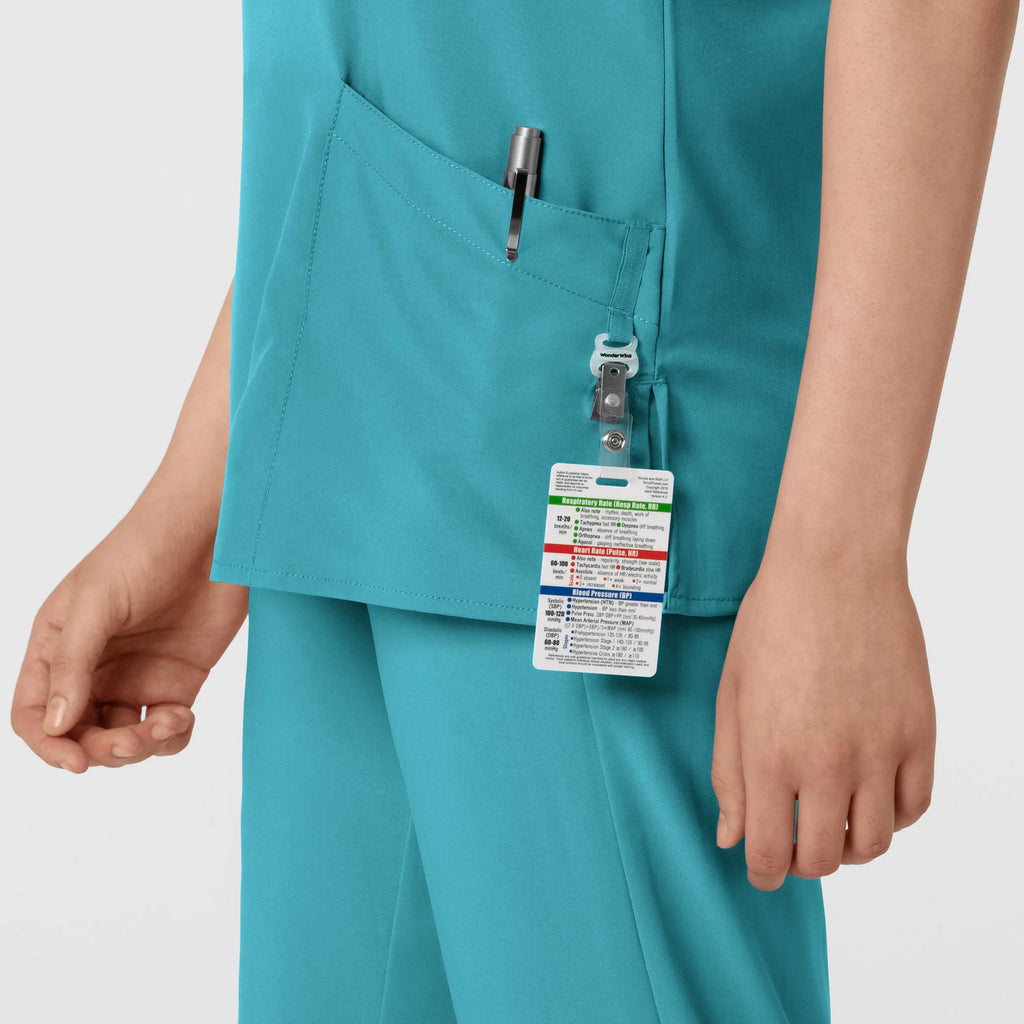 Wink Scrubs Women's Basic V-Neck Scrub Top Teal | scrub-supply.com