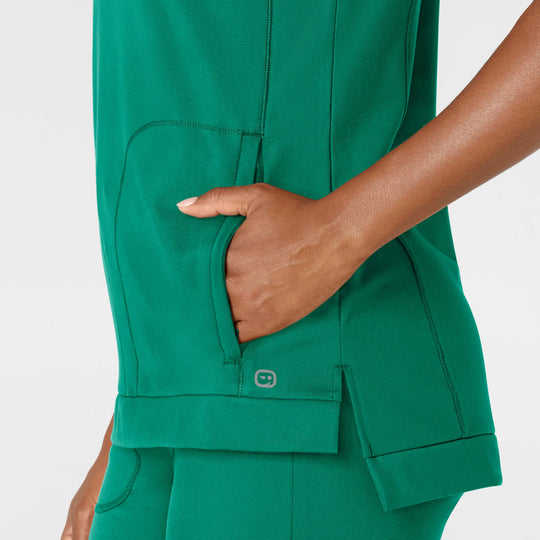 Wink Scrubs Women's Knit Flex-n-Reach Crew Neck Scrub Top Bahama Breeze | scrub-supply.com