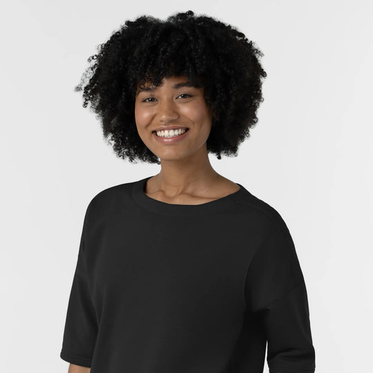 Wink Scrubs Women's Relaxed Pullover Black | scrub-supply.com