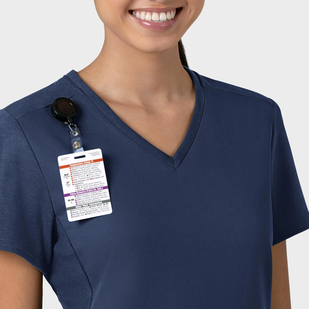 Wink Scrubs Women's Thrive Flex-n-Reach V-Neck Scrub Top Navy | scrub-supply.com