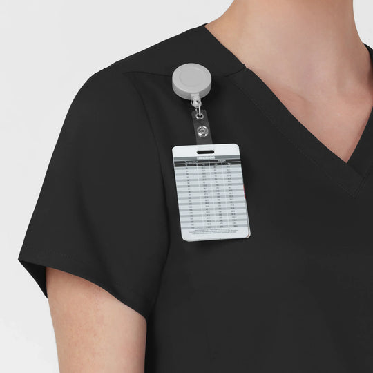 Wink Scrubs Women's Slash Pocket V-Neck Scrub Top Black | scrub-supply.com