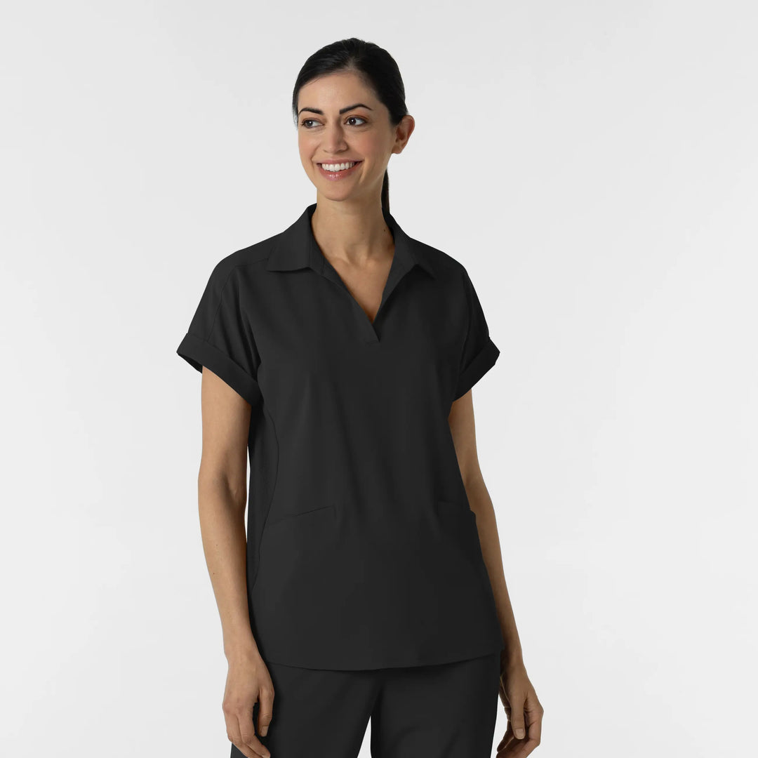 Wink Scrubs Women’s Flex-n-Reach Collared Scrub Top Black | scrub-supply.com