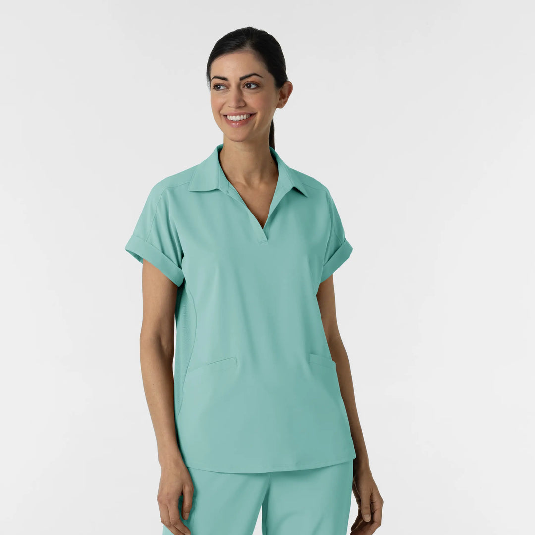 Wink Scrubs Women’s Flex-n-Reach Collared Scrub Top Turquoise | scrub-supply.com