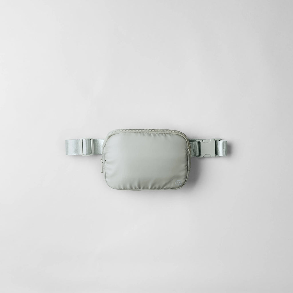 Wink Scrubs Unisex Chatelaine Belt Bag Silver Grey | scrub-supply.com