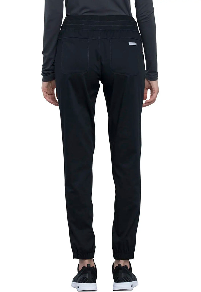 Cherokee Scrubs Women's Natural Rise Jogger Black | scrub-supply.com