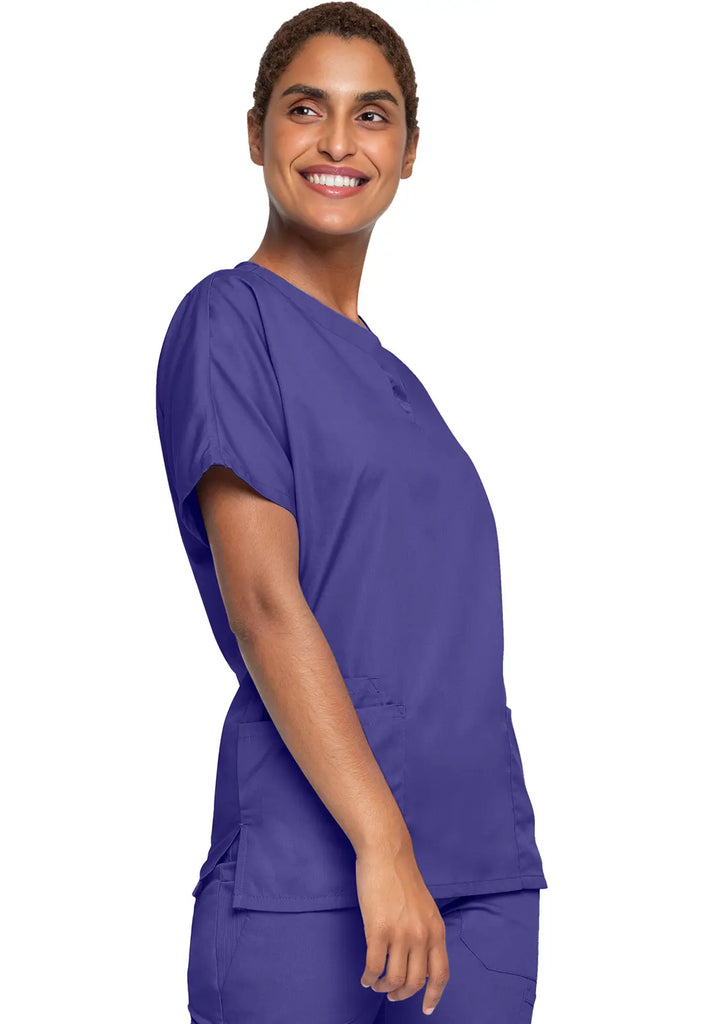 Cherokee Scrubs Women's 3-Pocket V-Neck Top Grape | scrub-supply.com