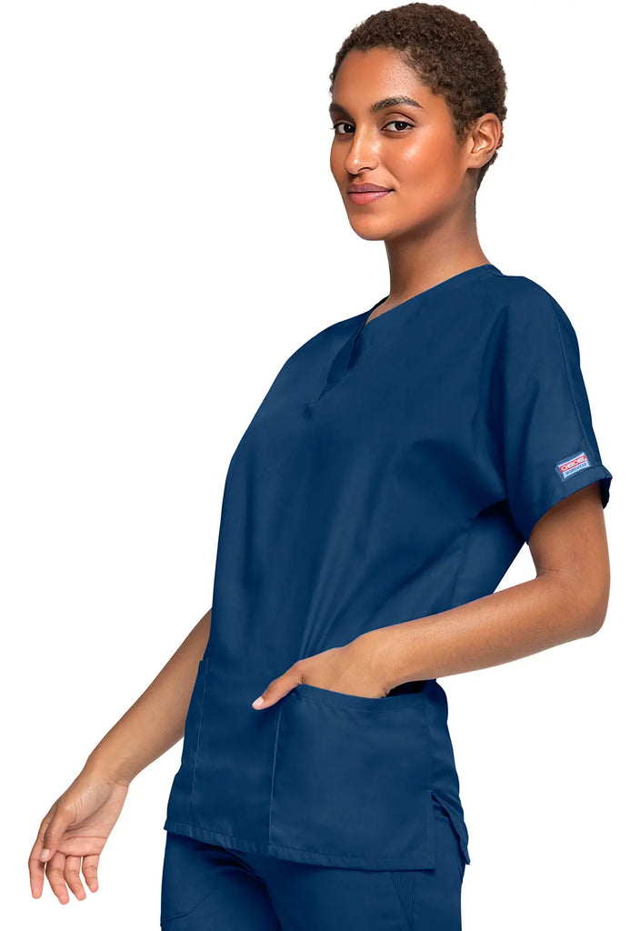 Cherokee Scrubs Women's 3-Pocket V-Neck Top Navy | scrub-supply.com