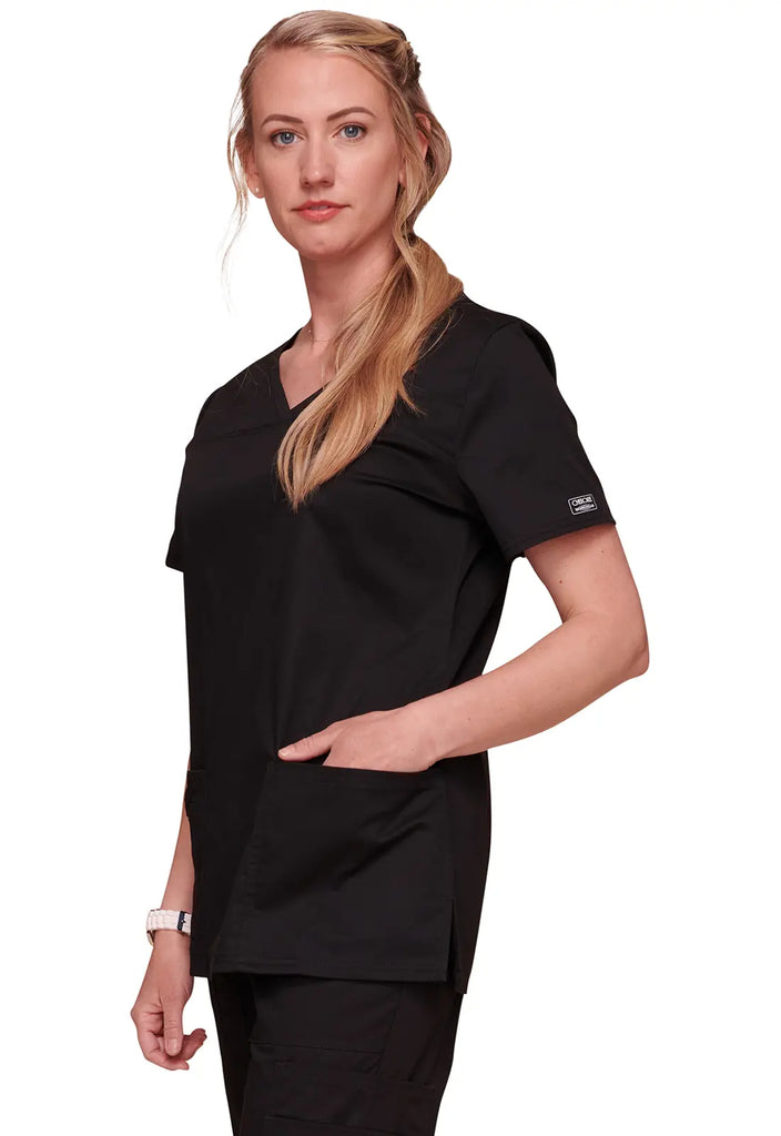 Cherokee Scrubs Women's Stretch 3-Pocket V-Neck Top Black | scrub-supply.com