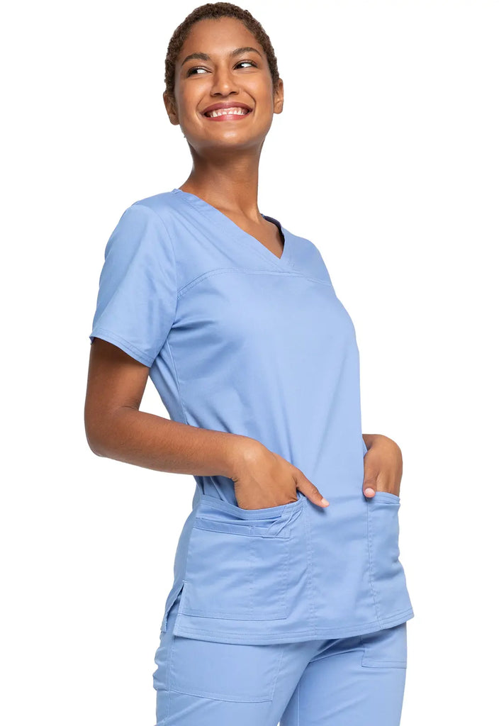 Cherokee Scrubs Women's Stretch 3-Pocket V-Neck Top Ceil Blue | scrub-supply.com