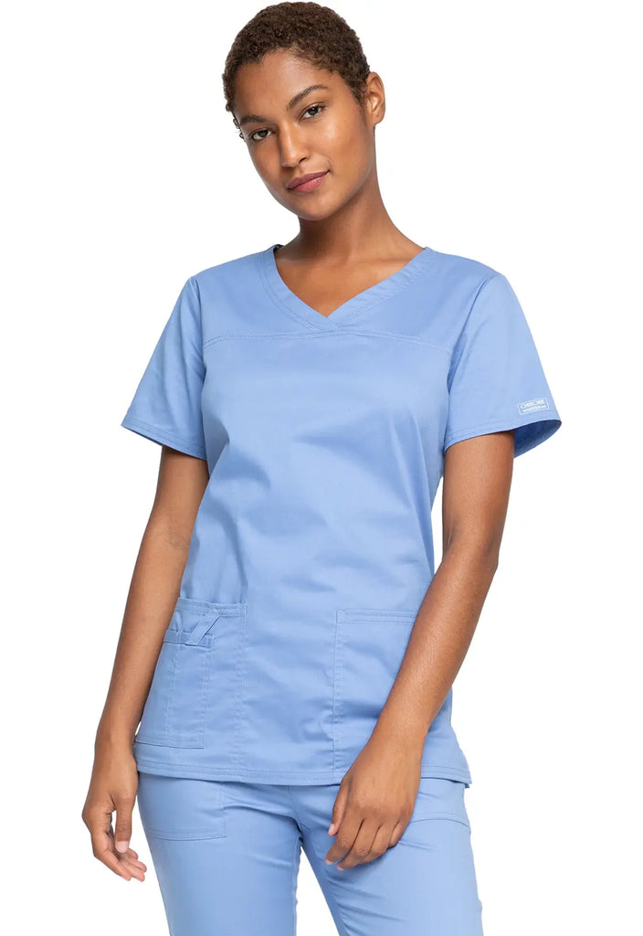 Cherokee Scrubs Women's Stretch 3-Pocket V-Neck Top Ceil Blue | scrub-supply.com