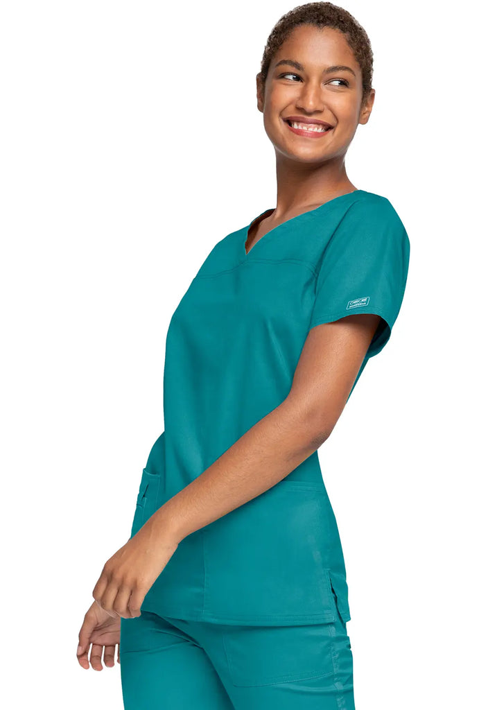 Cherokee Scrubs Women's Stretch 3-Pocket V-Neck Top Teal | scrub-supply.com