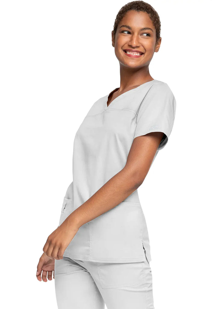 Cherokee Scrubs Women's Stretch 3-Pocket V-Neck Top White | scrub-supply.com