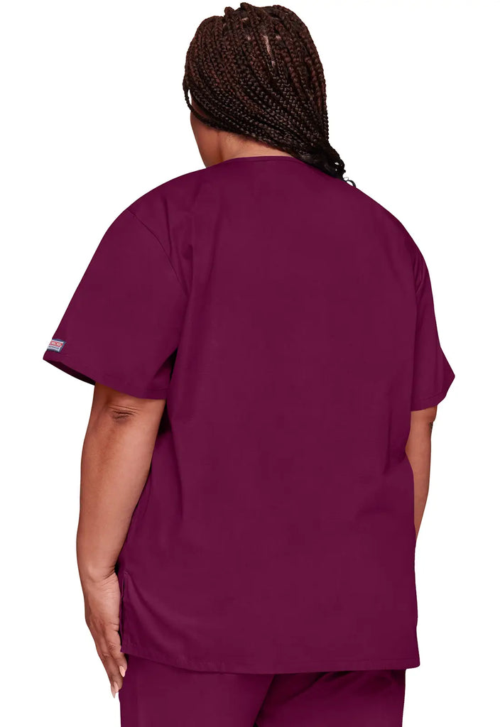 Cherokee Scrubs 3-pocket Unisex V-Neck Top Wine | scrub-supply.com