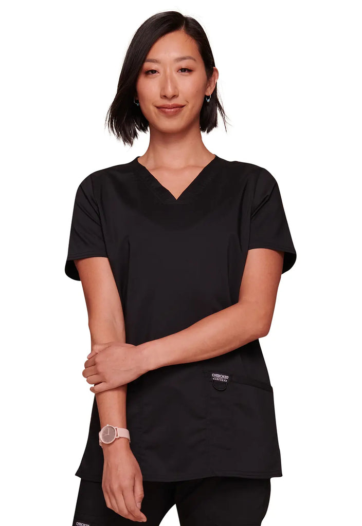 Cherokee Scrubs Women's Revolution 3-Pocket V-Neck Top Black | scrub-supply.com