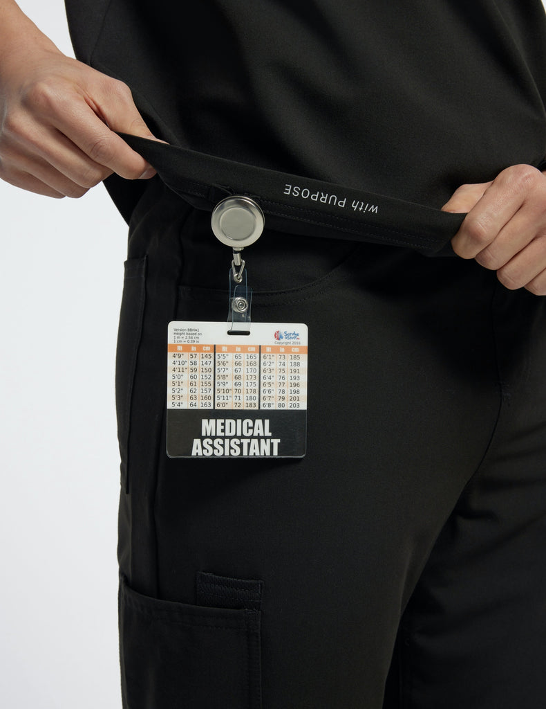 Jaanuu Men's 2-Pocket Tuck-In Top Navy -  by scrub-supply.com