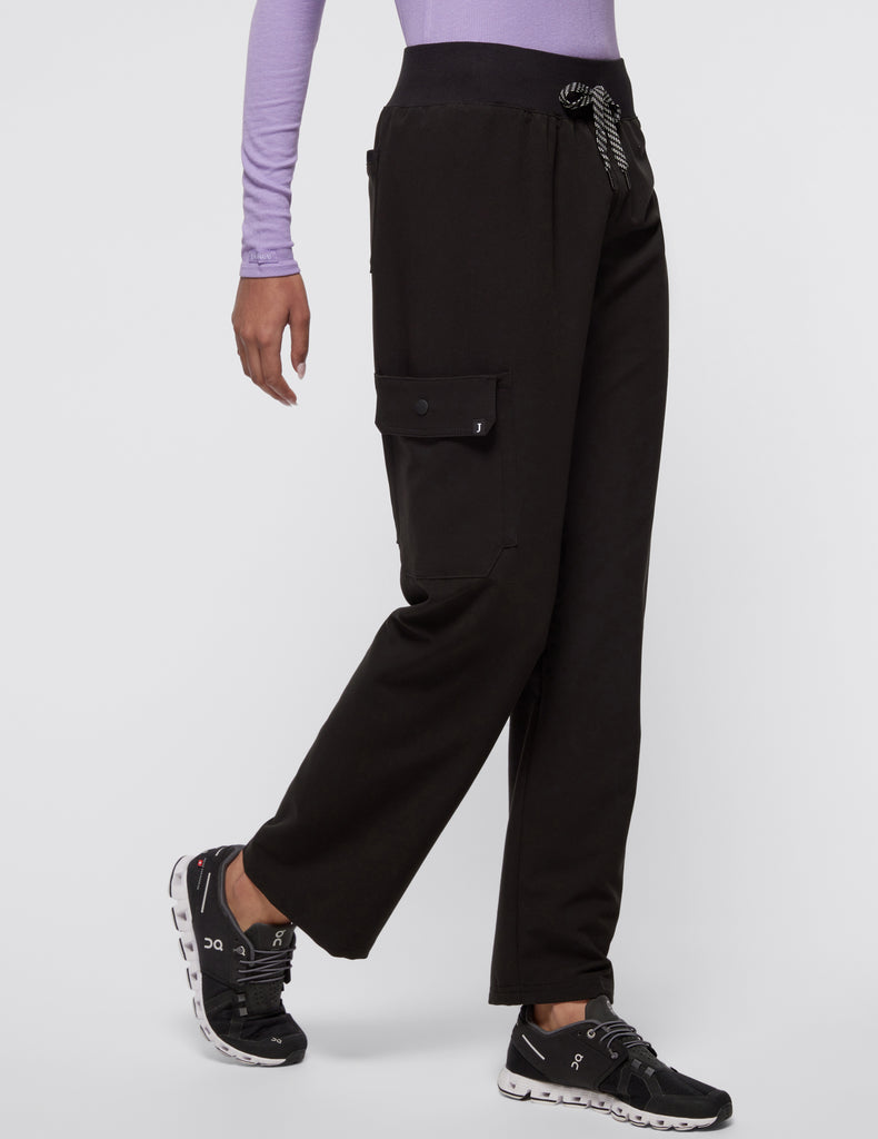 Jaanuu Women's 4-Pocket Relaxed Essential Pant Black -  by scrub-supply.com